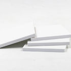 4 * 8 Ukuran 12mm Sintra Kabinet Furniture Menggunakan PVC Foam Board Kustom PVC Foam Sheet
